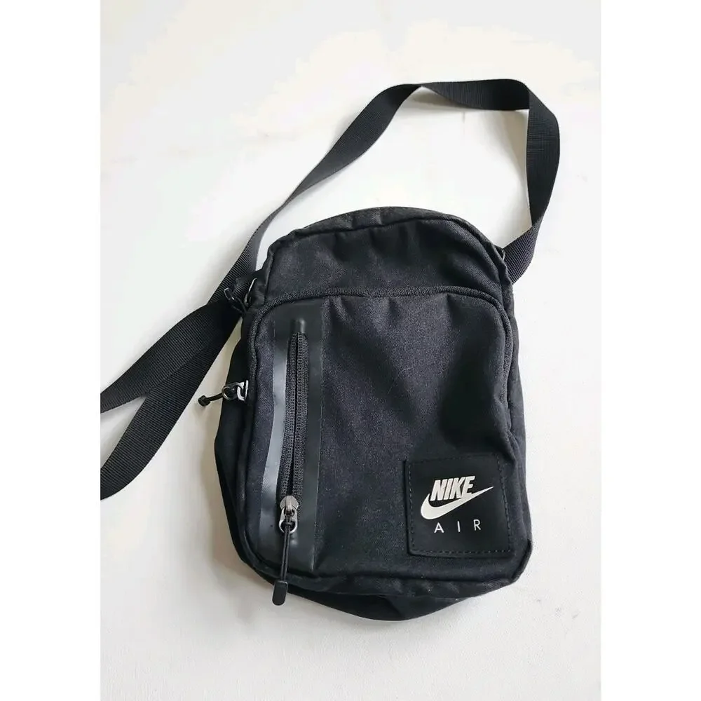 Nike Heritage Air Max Crossbody Bag Black Durable Utility Multi Pocket Festival